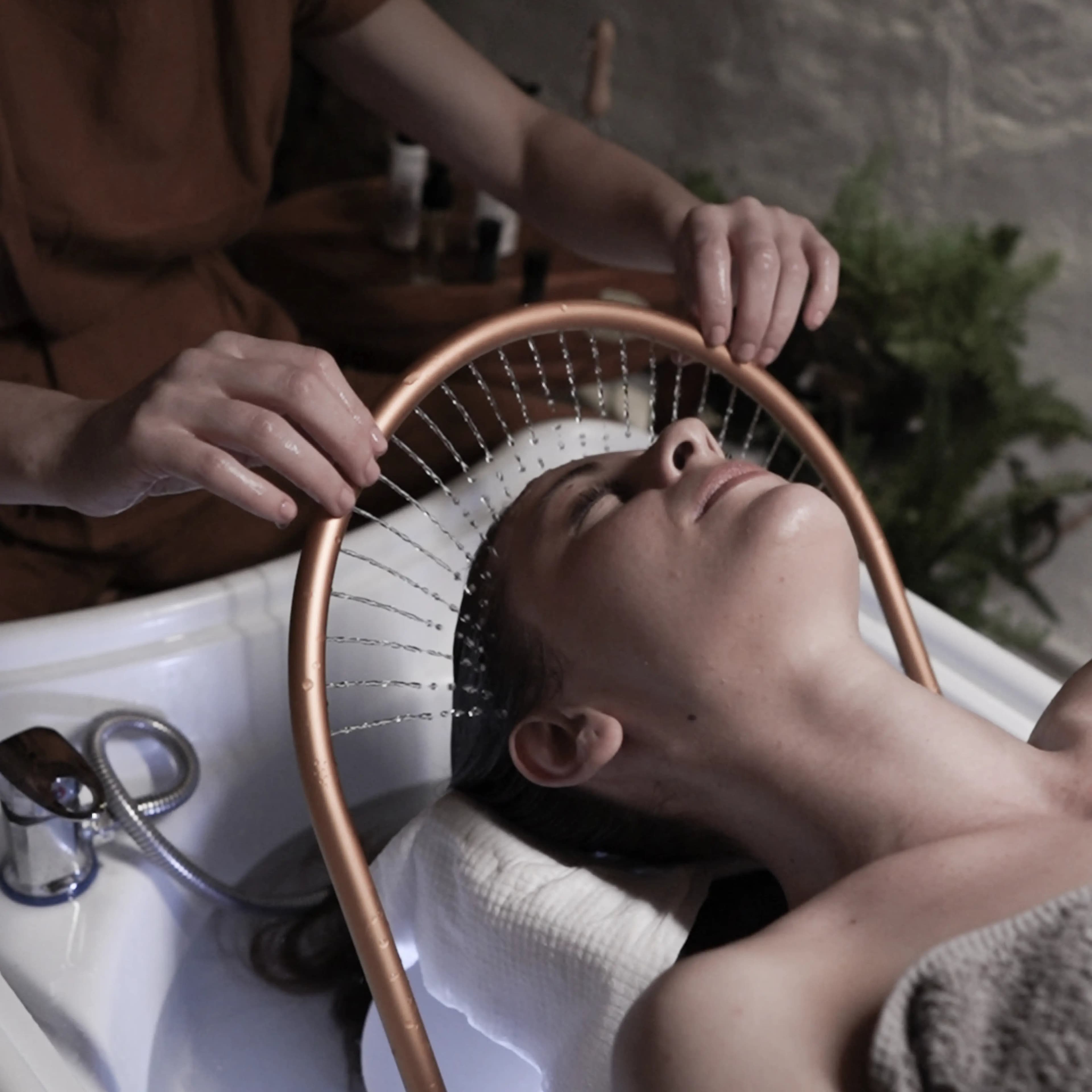 Aris Studio Head Spa - rituál pro pokožku a mysl