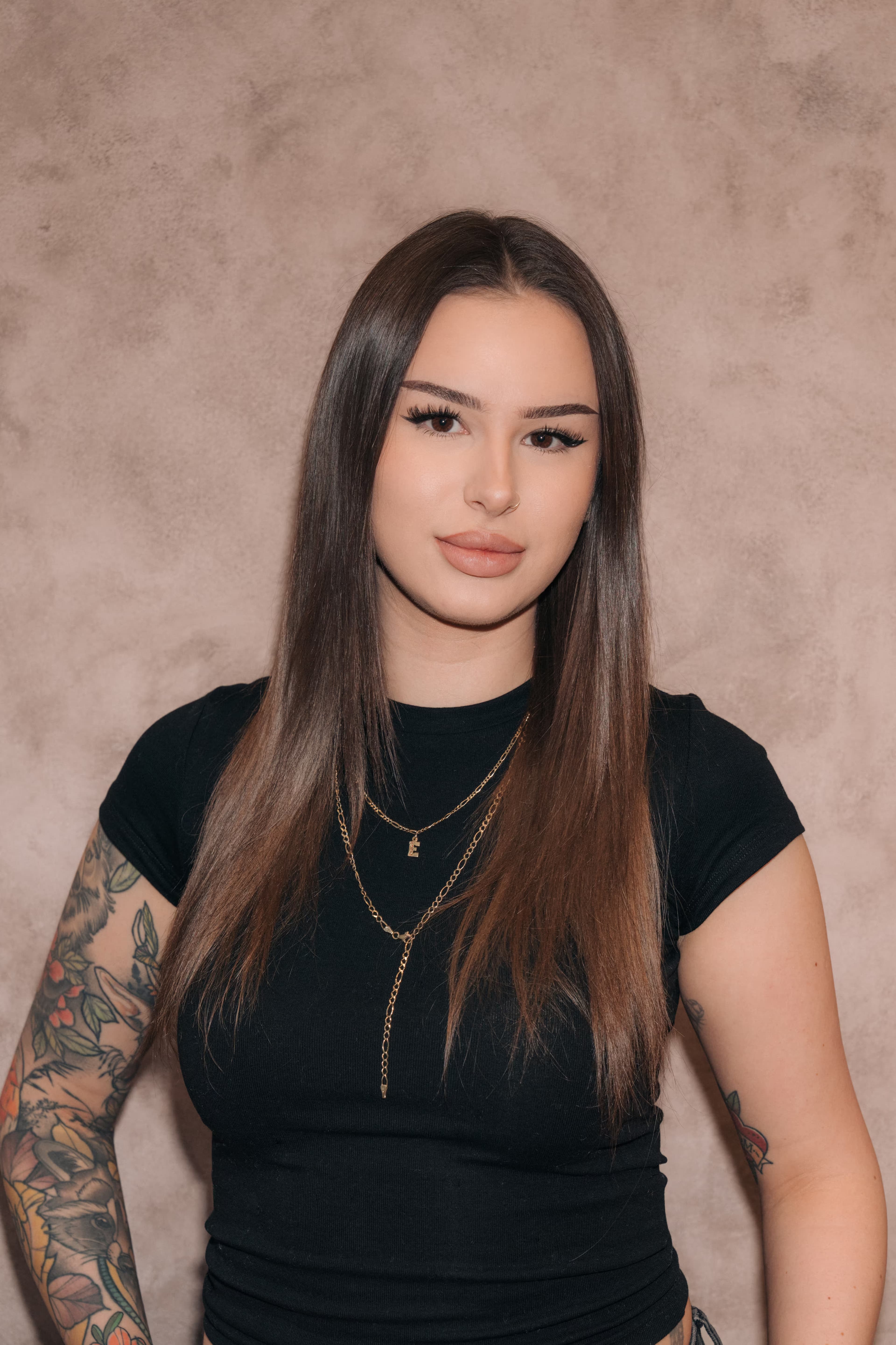 Dámské kadeřnictví - profesionální střih dlouhých vlasů